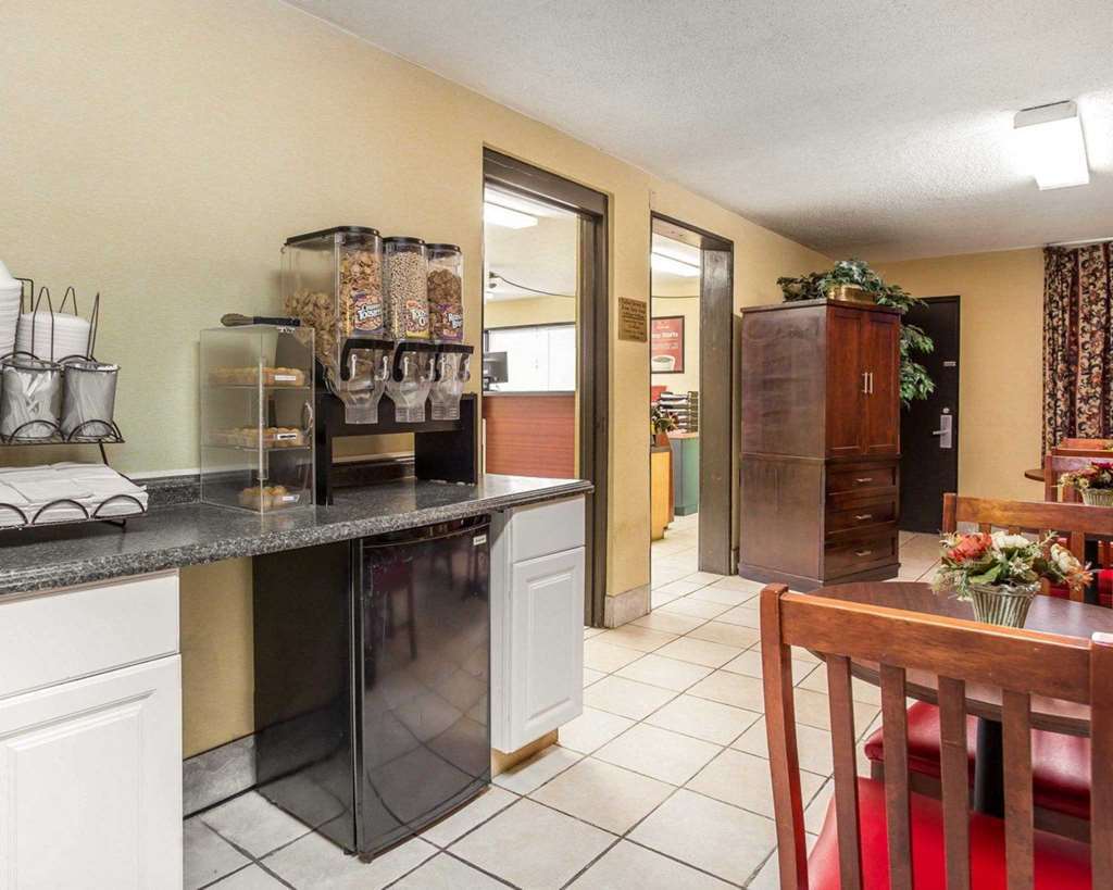Econo Lodge Richburg Ristorante foto
